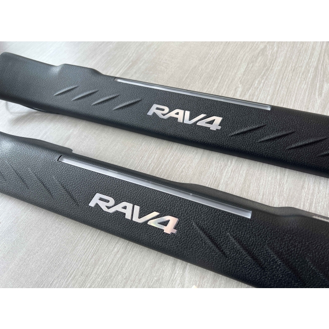 RAV4 High-quality welcome pedal